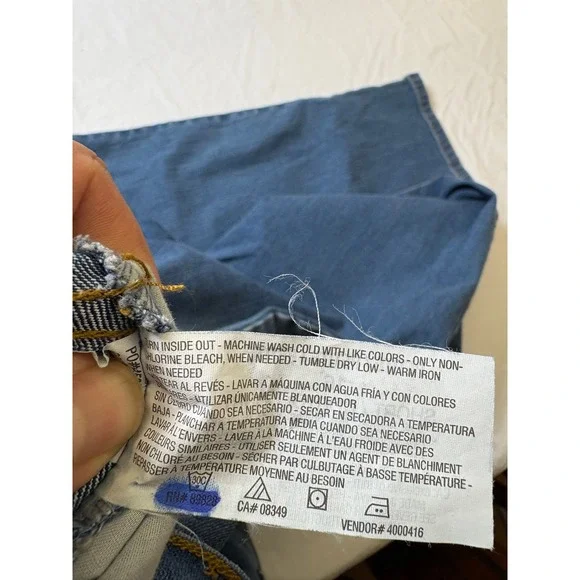 Gloria Vanderbilt Petite Women's Size 16P Blue Denim Jeans Straight Leg Casual - Picture 6 of 6